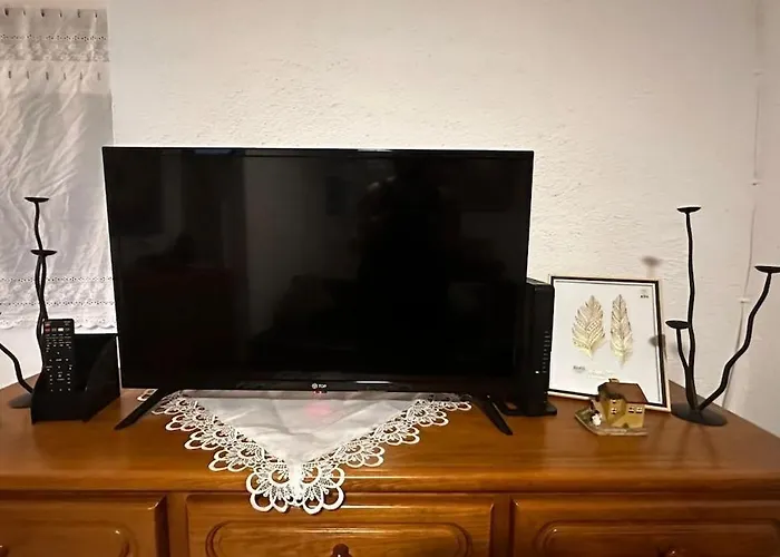 Casa Amarela - Aldeias - Serra Da Estrela *